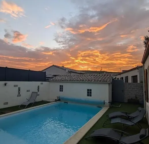 La Cigota - With Swimming Pool For 8 People